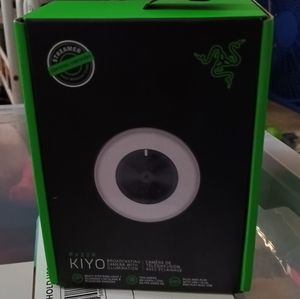 Razer kyo broadcasting camera with illumination